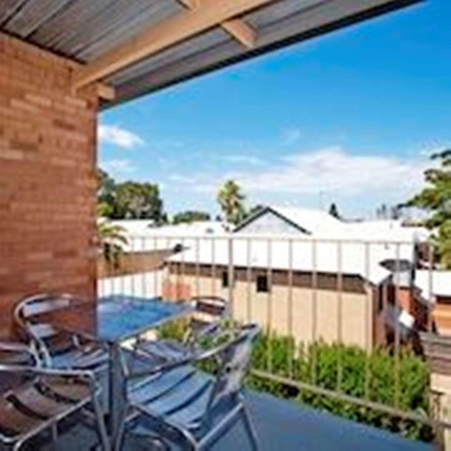 Burswood Lodge Apartments Пърт Екстериор снимка