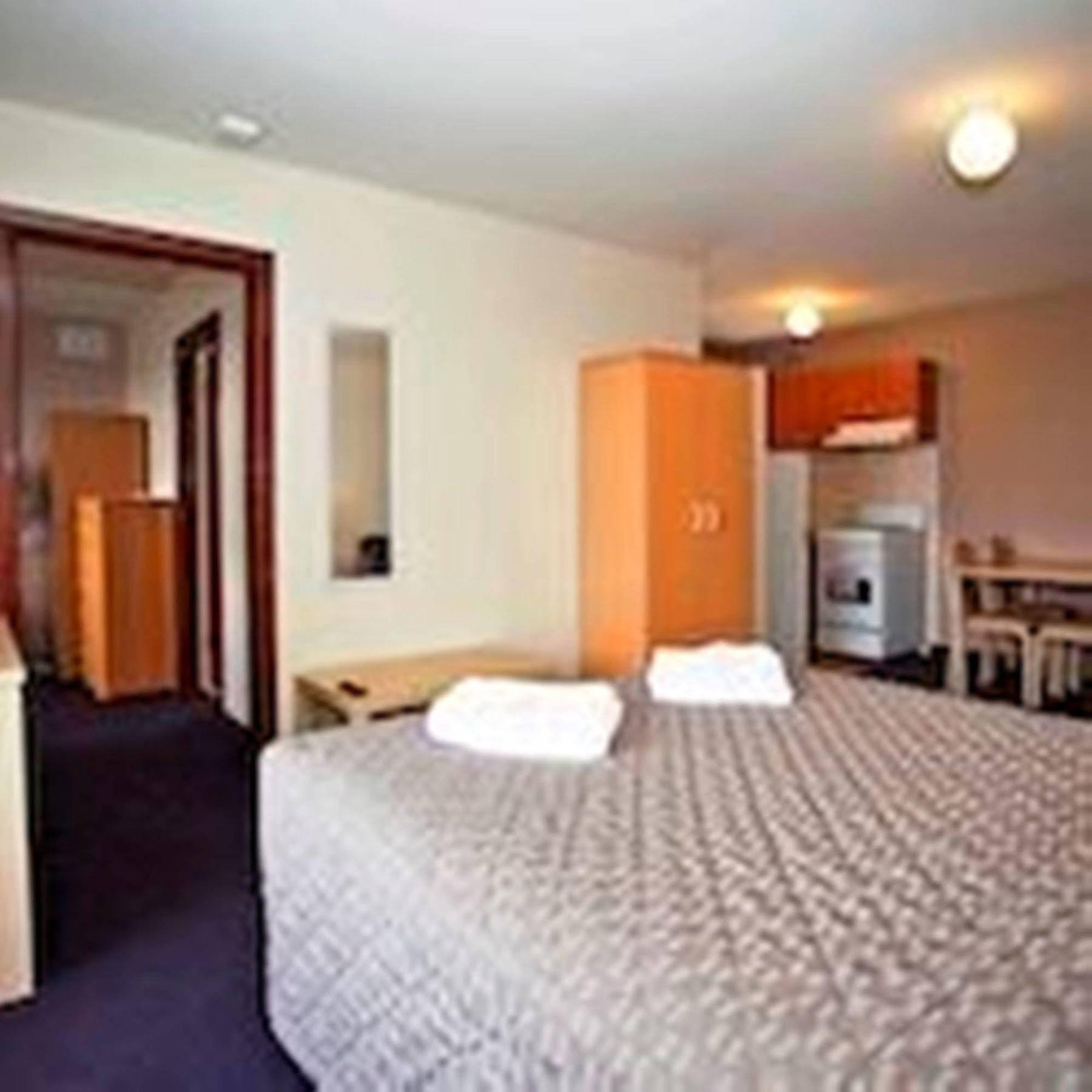 Burswood Lodge Apartments Пърт Екстериор снимка