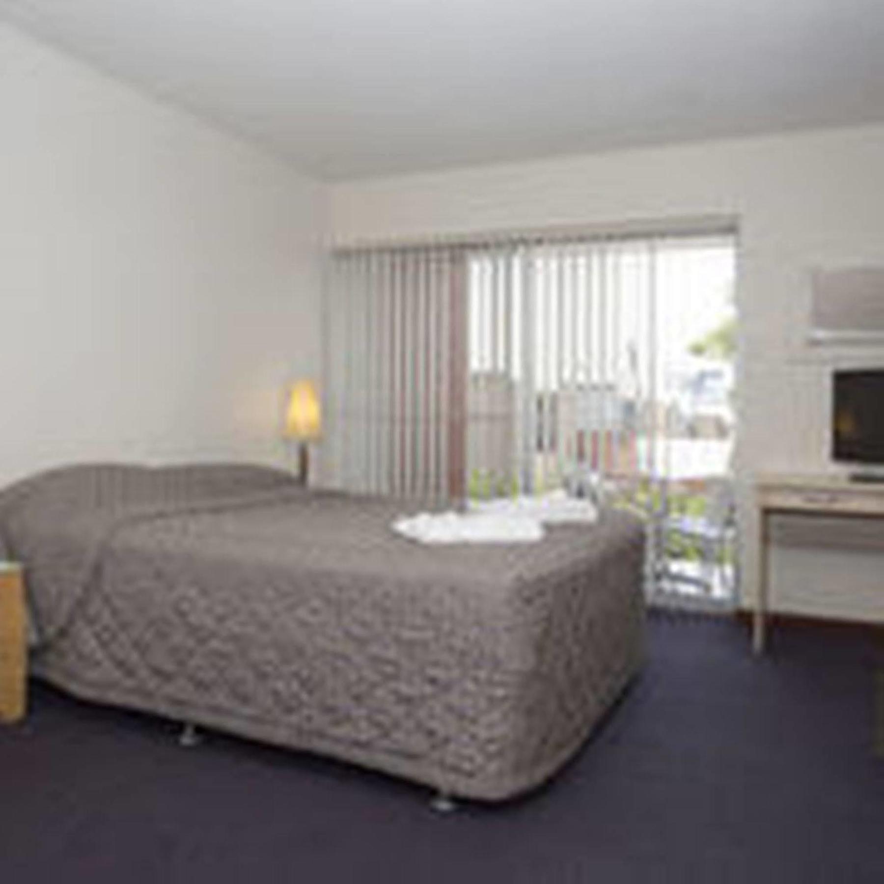 Burswood Lodge Apartments Пърт Екстериор снимка